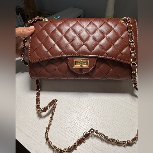 Elegant Brown Quilted Handbag - Vegan Leather - Picture 6 of 13